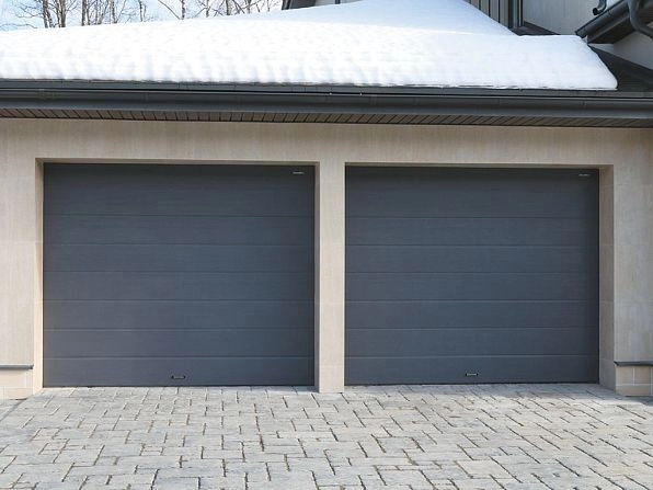 Секционные ворота 2500х2200 мм антрацитовые DoorHan RSD02, surgut.doorhan.ru